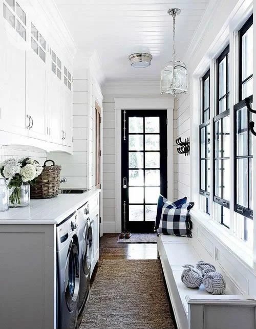 striking laundry room inspiration | Found on styleathome.com
