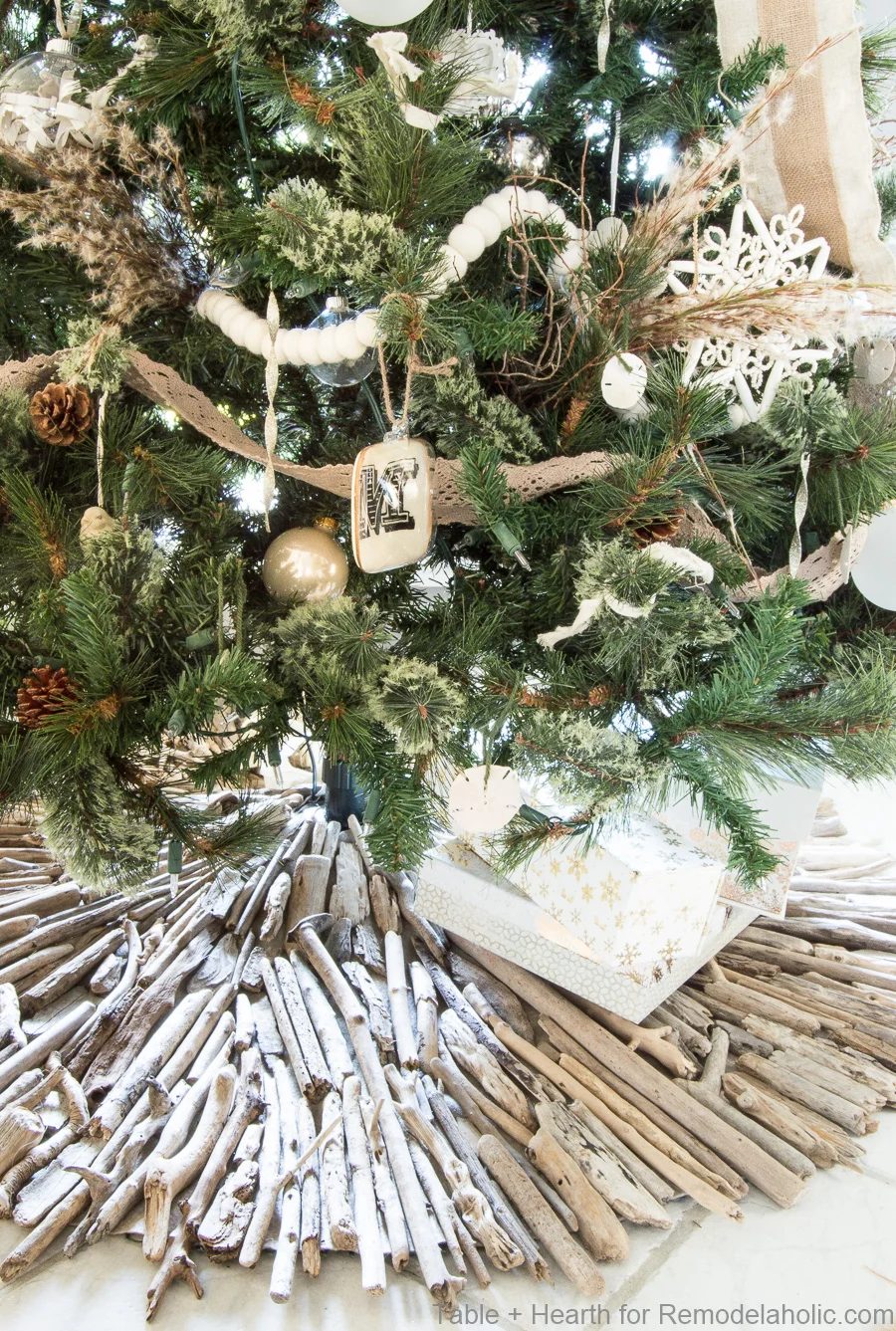 Handmade driftwood Christmas tree skirt, the well fitted addition to a coastal style Christmas tree and decor