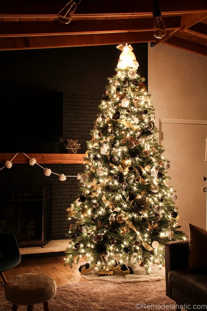 How to decorate an elegant Christmas tree @Bekob (8 of 15)
