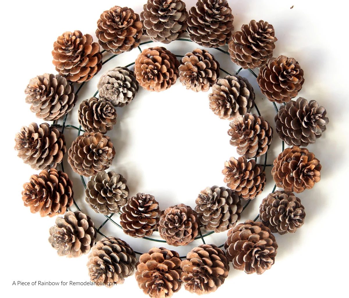 How To Make A Handmade Pine Cone Wreath Step By Step walkthrough 02, Bekob