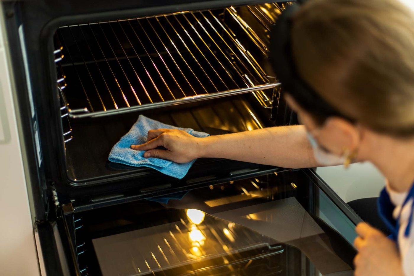 Clean The Oven