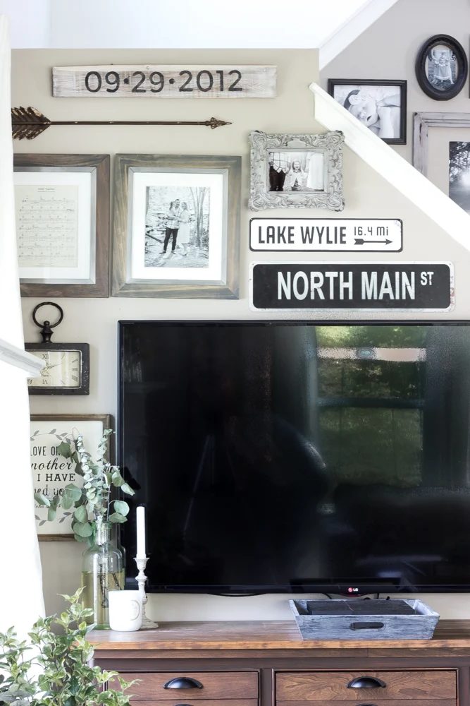 12 How To Handmade A Custom Sign For Your Home, By Blesser House Featured On @Bekob