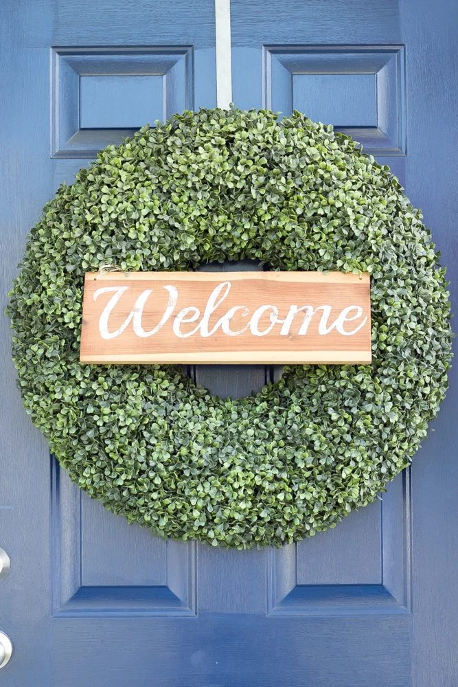 13 Easiest Method For Making Custom Wooden Signs For Your Home Decor, By Blesser House Featured On @Bekob