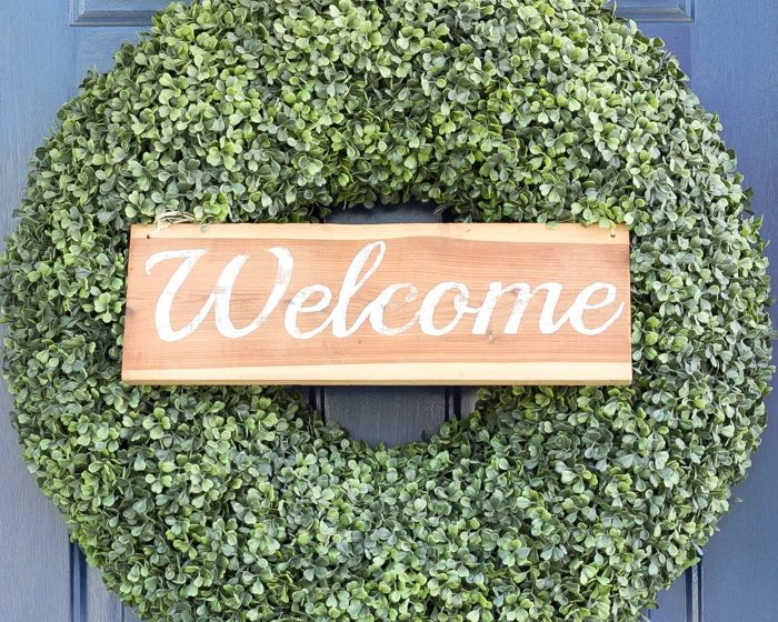 14 Handmade Welcome Sign From Reclaimed Wood, By Blesser House Featured On @Bekob