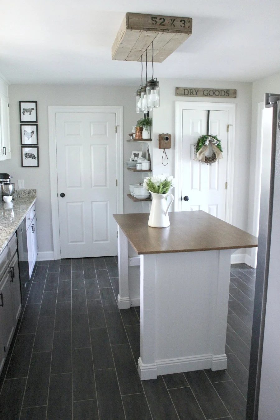 walkthrough-for-pallet-wood-light-box-noting-grace-featured-on-Bekob