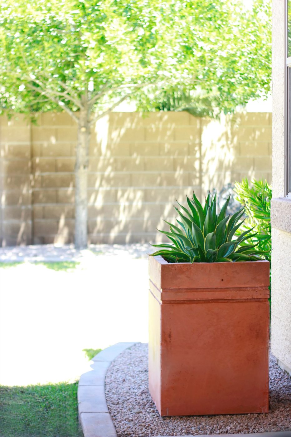how-to-make-tall-modern-concrete-planter