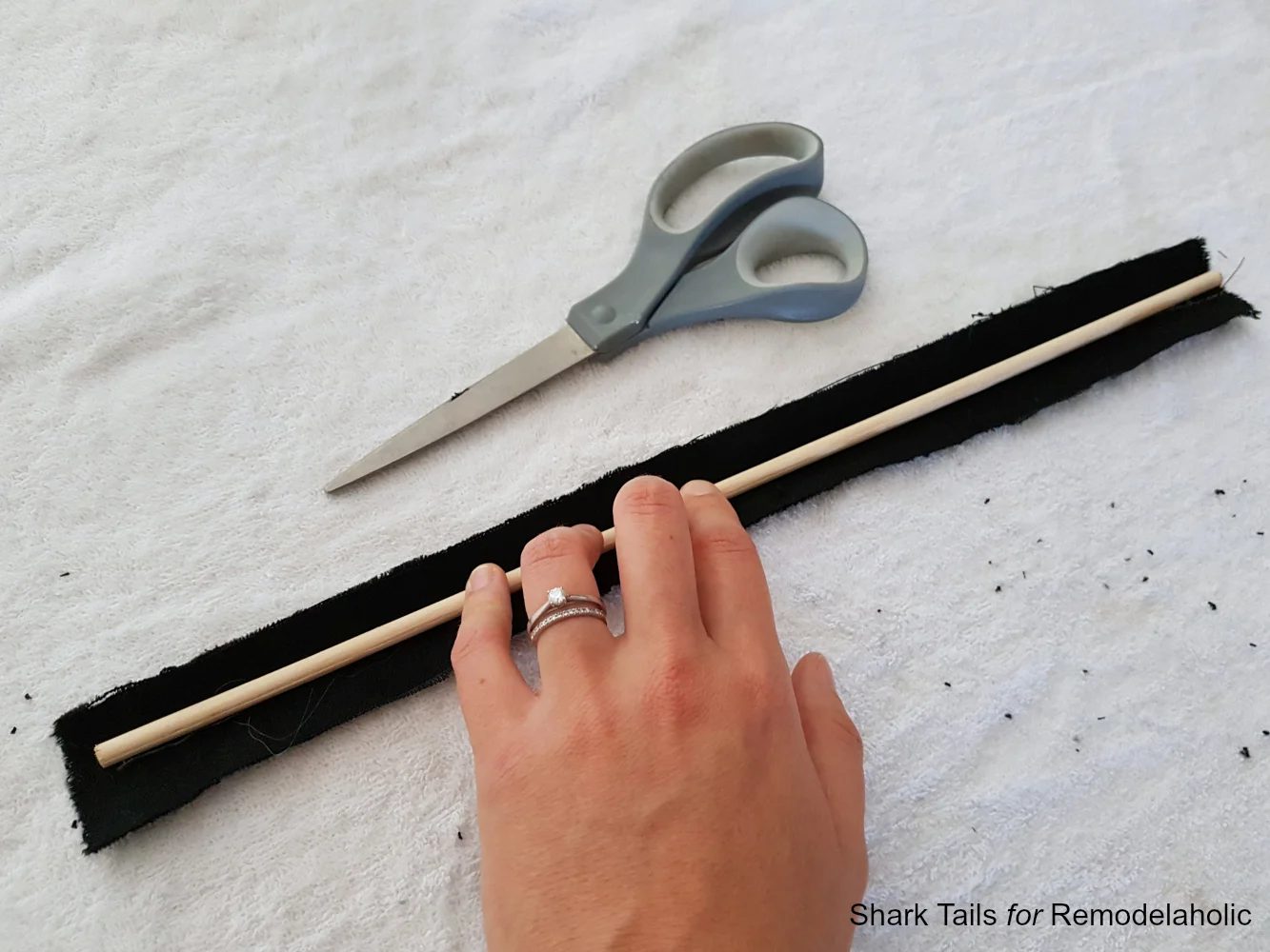 Make your own felt letter board, featured on Bekob