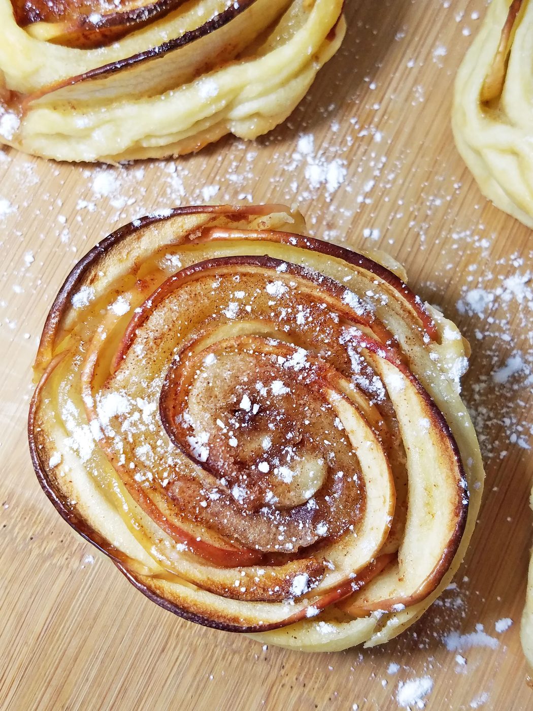 Mini Rose Shaped Apple Pies
