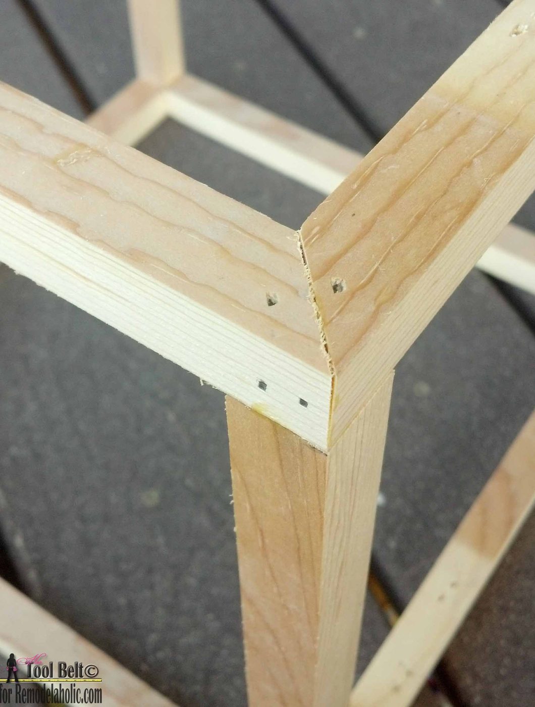 Get 4 different looks with 1 modern plant stand. Modern cube plant stand plans on Bekob.com