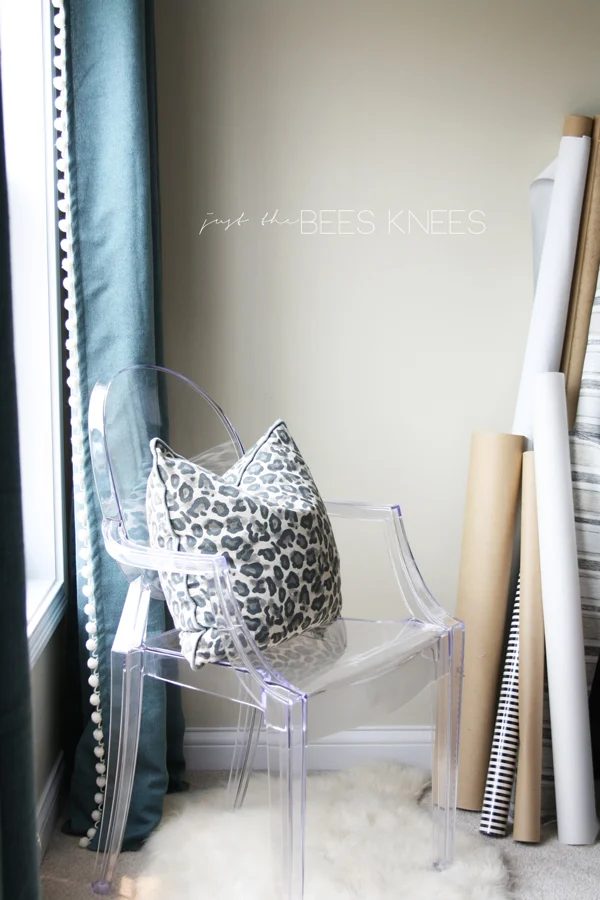 ghost_chair
