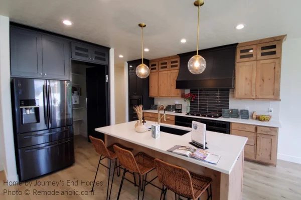 Two Tone Wood And Black Cabinets Modern Farmhouse Kitchen options UV21 H05 Bekob