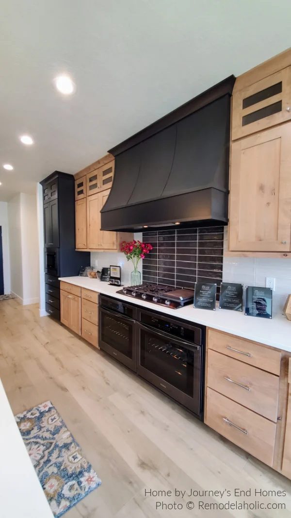 Modern Farmhouse Kitchen options Wood Flooring Light Wood Cabinets With Black UV21 H05 Bekob