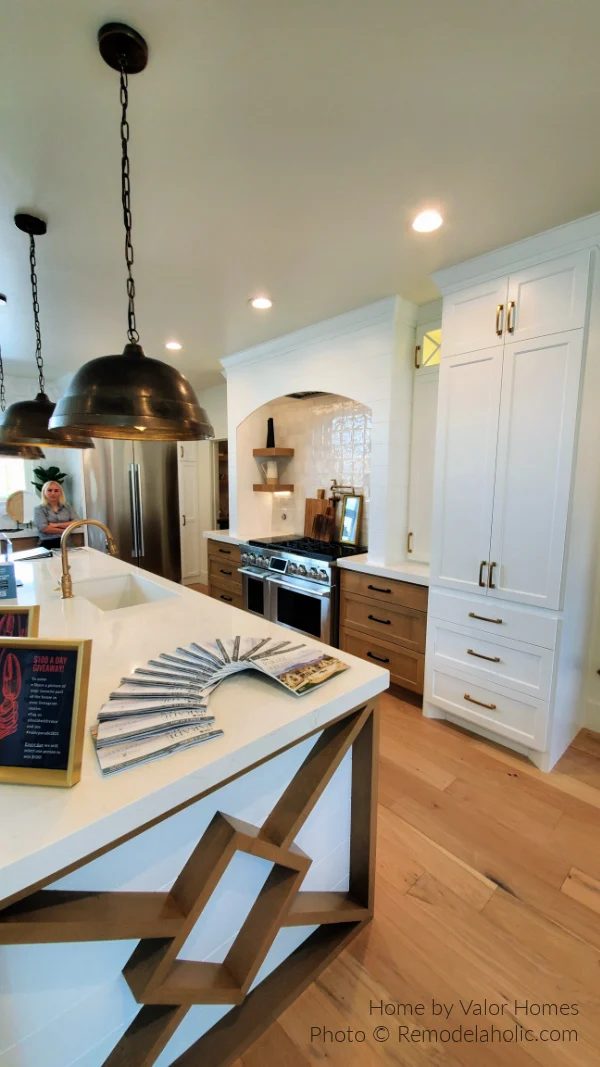 A Two Tone White And Wood Modern Farmhouse Kitchen options X On Island UV21 H04 Bekob