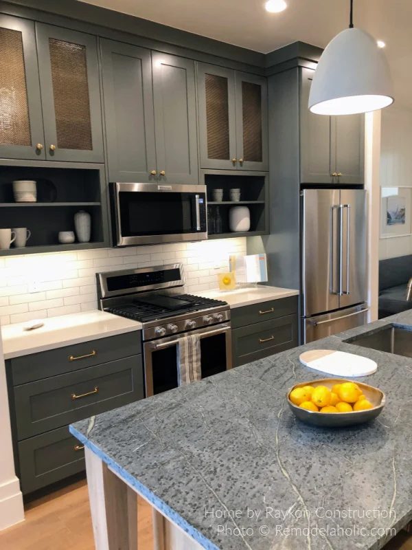Gray Modern Farmhouse Kitchen options UV18 H31 Bekob