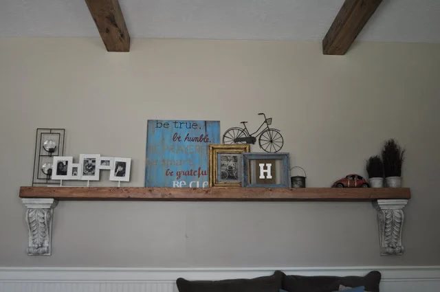I Am Momma Hear Me Roar, giant mantel shelf