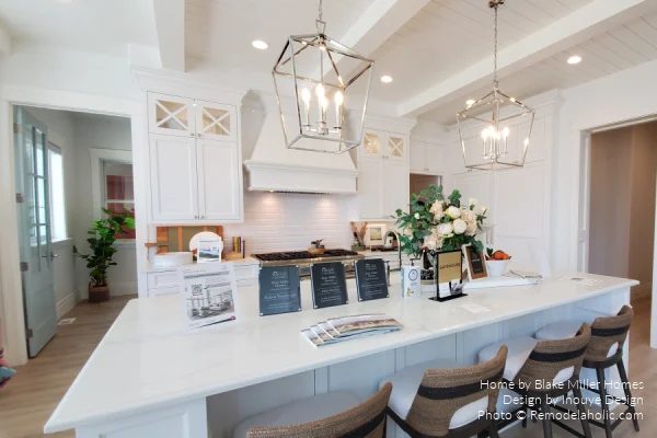 Kitchen Design options, White Kitchen With Shiplap Beam Ceiling, Bekob UVPH21 H15