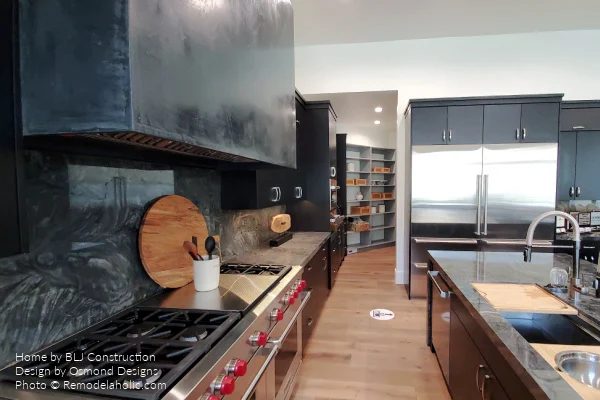 Kitchen Design options, All Black Kitchen With Gray Marble Countertop, Bekob UVPH21 H19