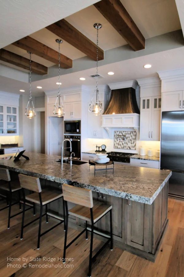 Kitchen Design options, White Wood Kitchen With Tray Ceiling Beams, Bekob SPGH19 H27