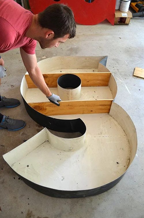 Letter G sign turned wall shelf 03 by The Happy Homebodies featured on @Bekob