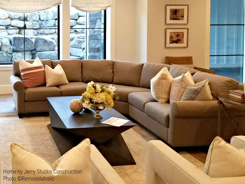 Traditional Sectional In A Neutral Color For Modern Transitional Home, Jerry Stubbs Construction, Tique & Company Design, 2018 Utah Valley Parade Of Homes Featured On Bekob