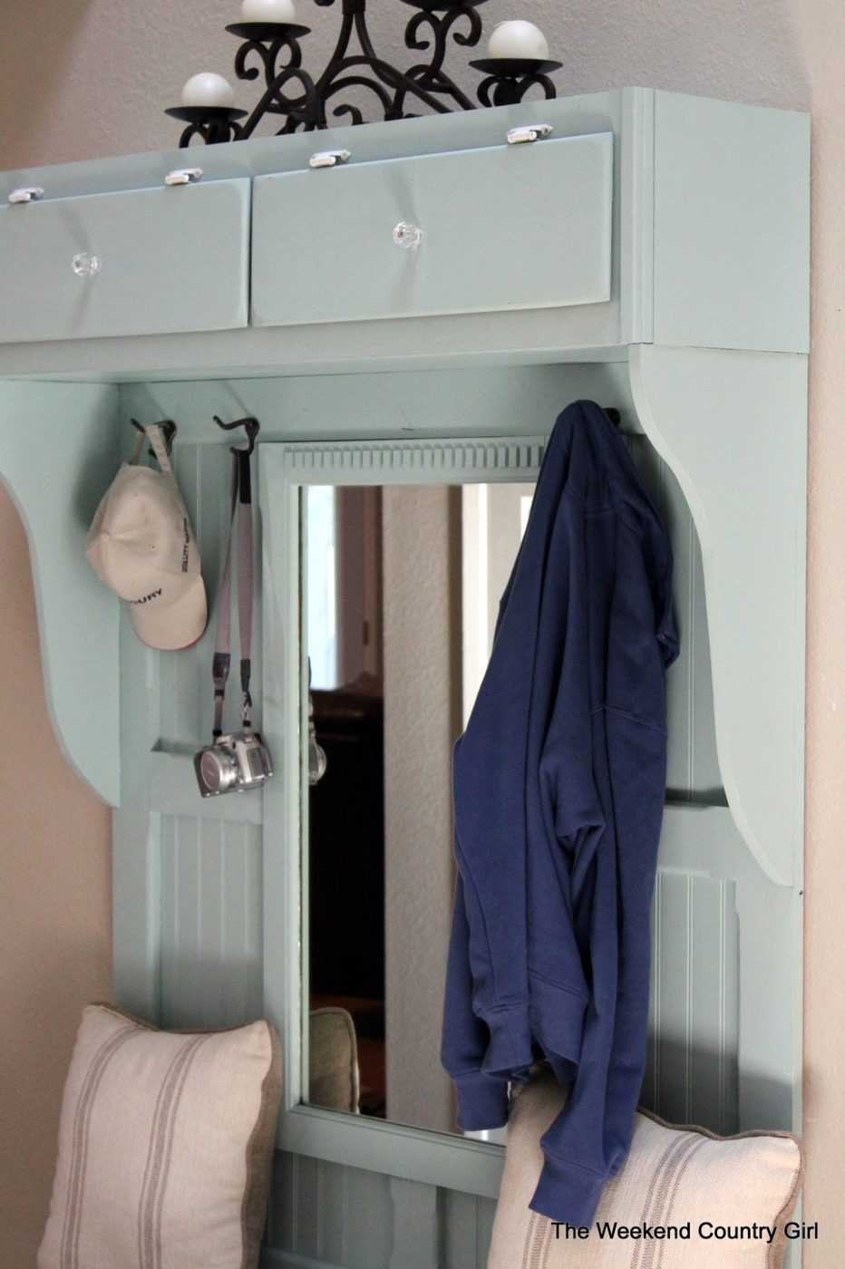 build a mudroom bench with mirror