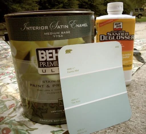 painting mudroom bench