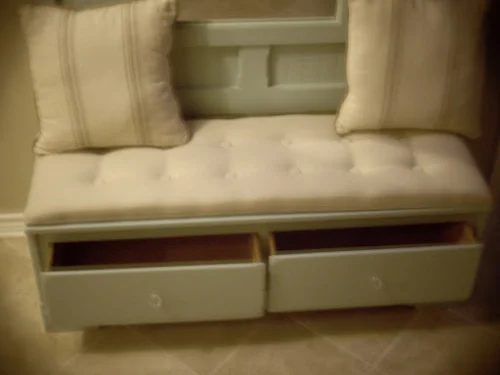 mudroom bench with cushion