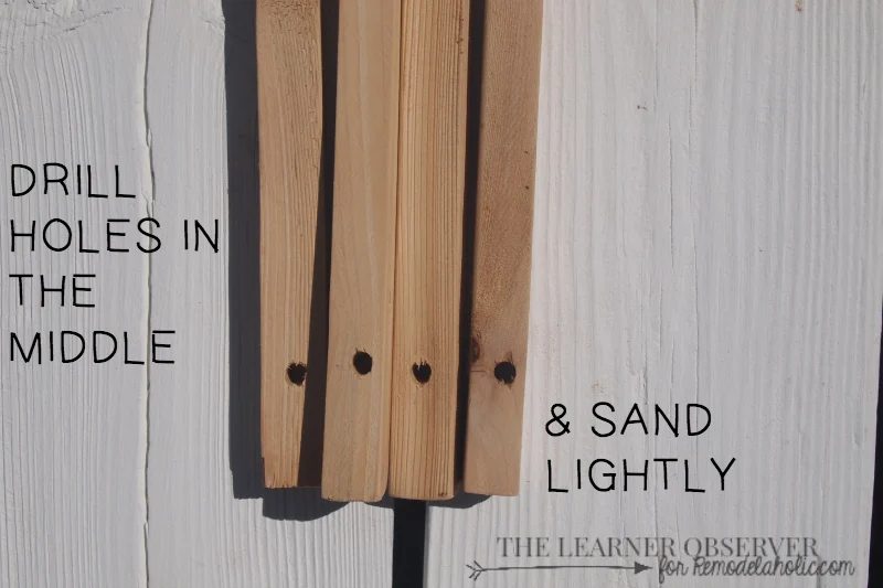 Using just rope and some 1x1 wood you can make a great towel or blanket rack in 15 minutes! Via The Learner Observer for Bekob.com