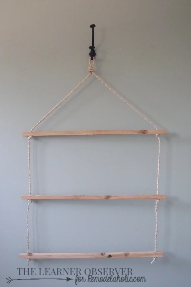 Using just rope and some 1x1 wood you can make a great towel or blanket rack in 15 minutes! Via The Learner Observer for Bekob.com