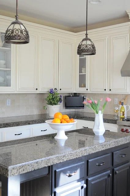21 striking oak to white kitchen transformation, by My Uncommon Slice of Suburbia featured on @Bekob