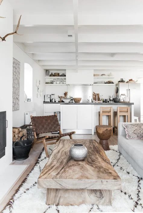 Decorating in Neutrals: Texture in neutral living room