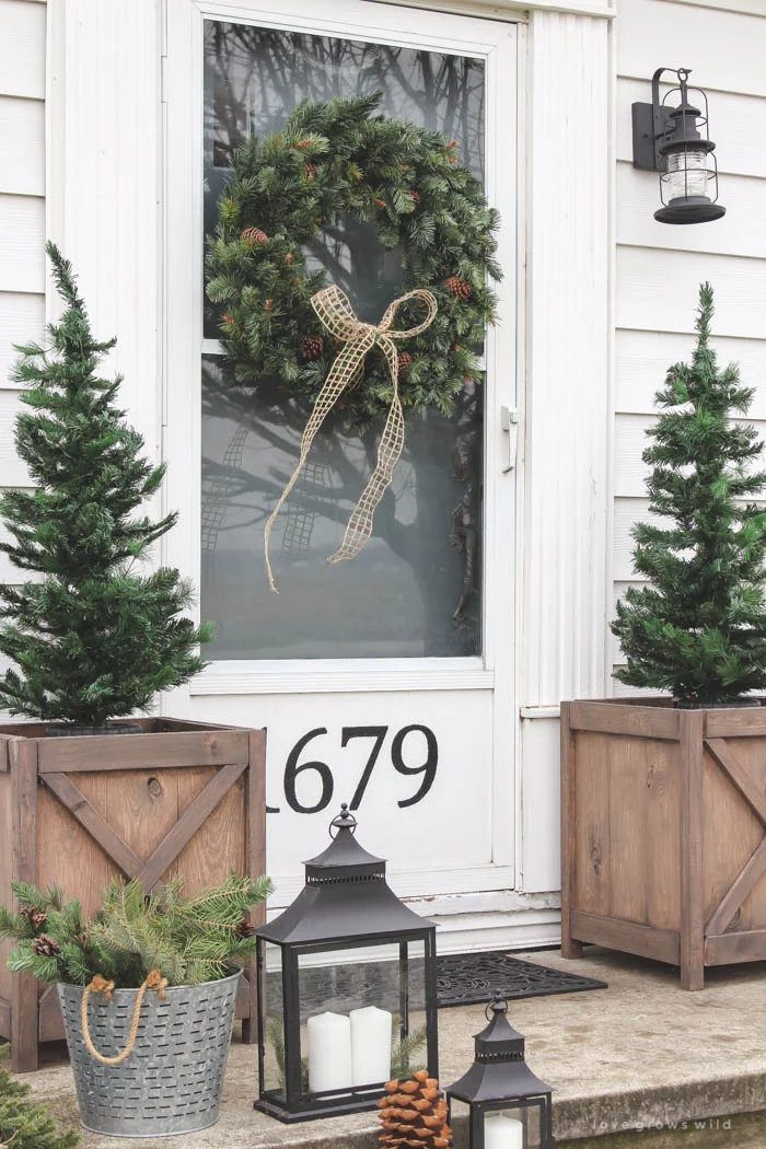 Neutral Farmhouse Holiday Inspiration
