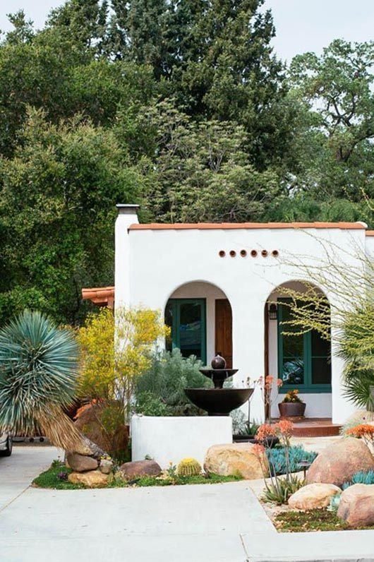 Neutral Southwest Desert Curb Appeal options on Bekob.com
