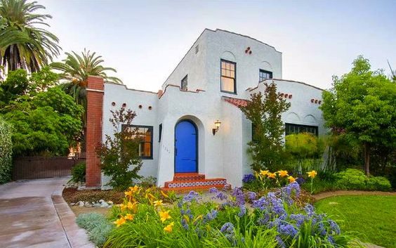 Neutral Southwest Desert Curb Appeal options on Bekob.com