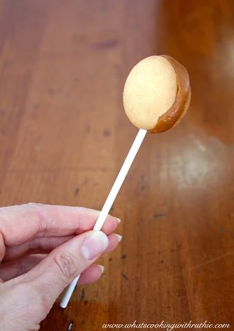 no bake cookie pops valentine (2)