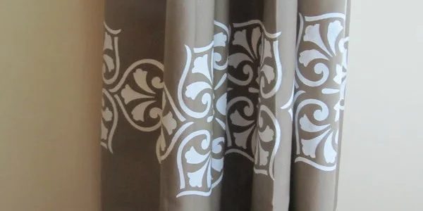 No-Sew Painted Pattern Drapes