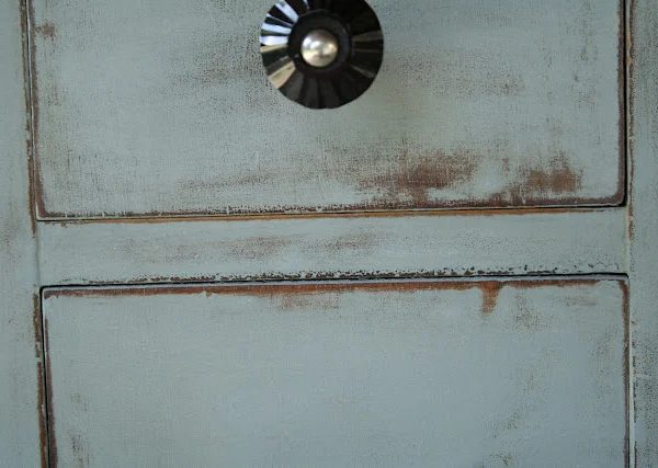 Furniture Painting Series Part 3: Old Fashioned Milk Paint