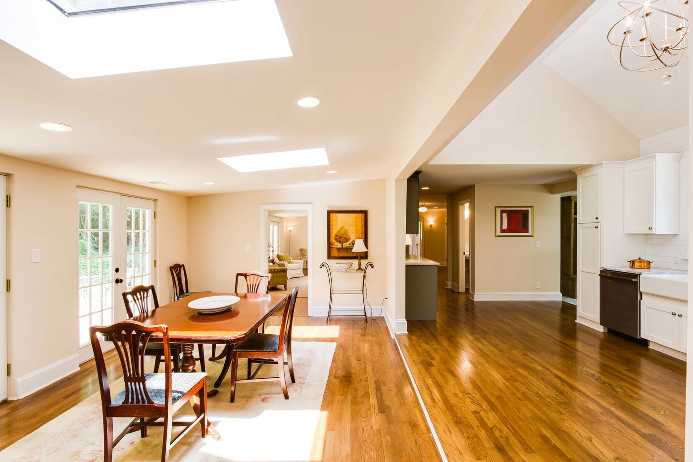 4 open floor plan kitchen and dining room, Cobblestone DG on Bekob