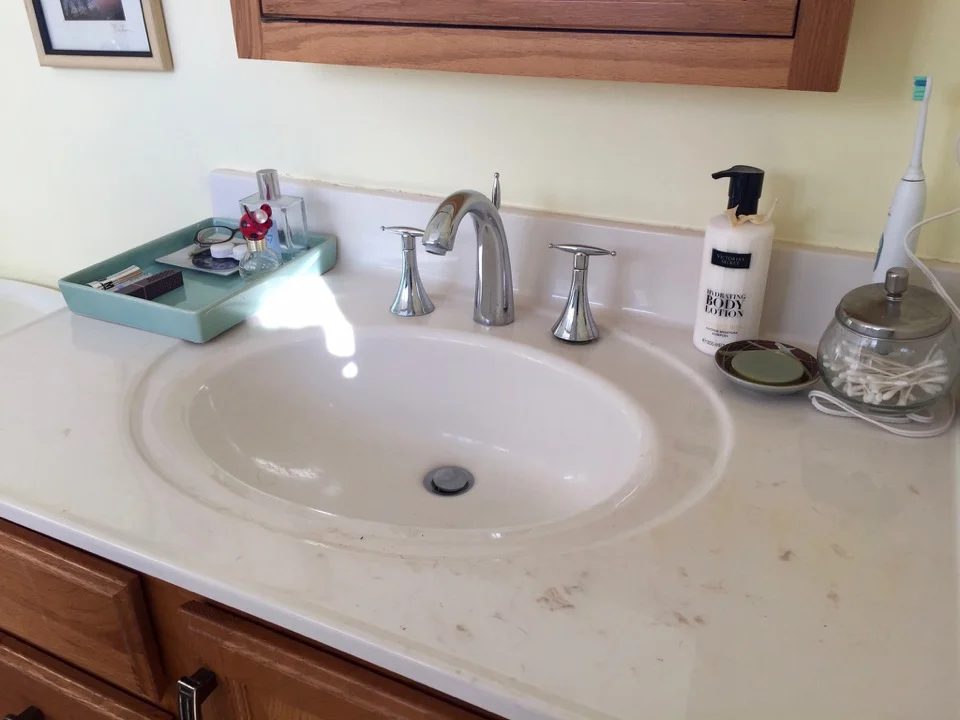 Bathroom Organization - 11