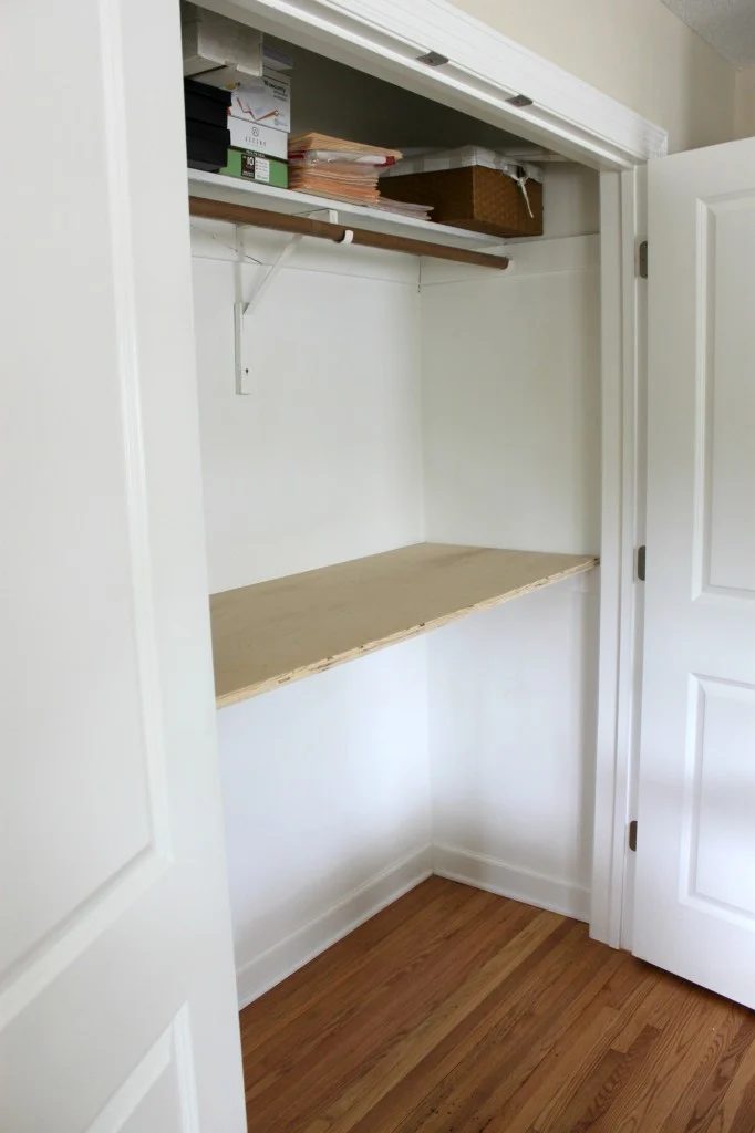 Transform a closet into a home office process1 - The Crazy Craft Lady featured on @Bekob