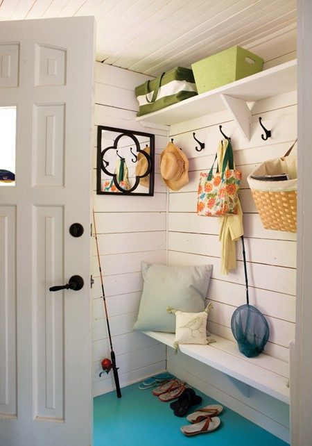 cottage mudroom with planked wall, Maison et Demeure