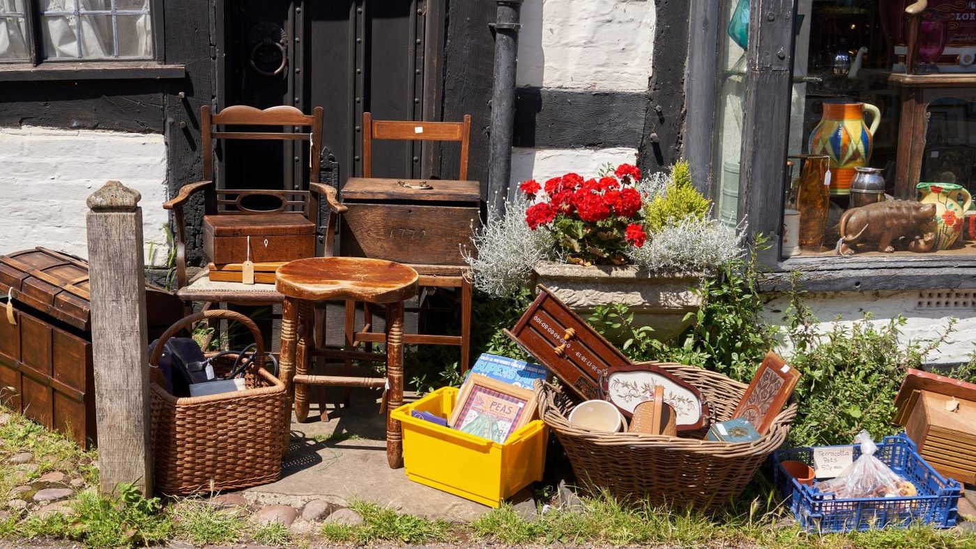 Old Decorative Items