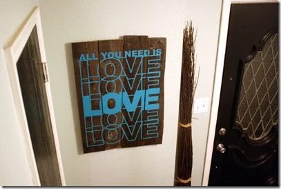 Rustic-art-piece-using-vinyl-wall-decal-walkthrough (27)