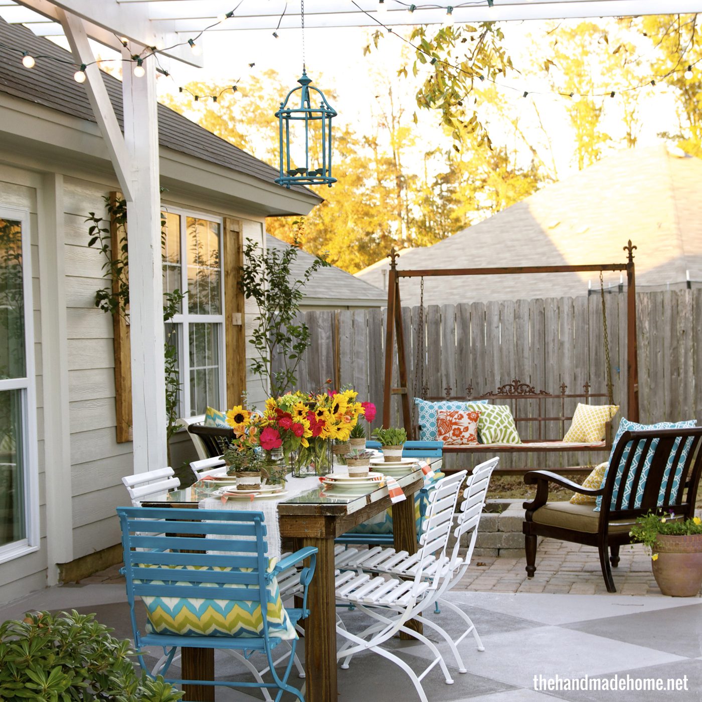 The Handmade Home, build a patio table using an old door