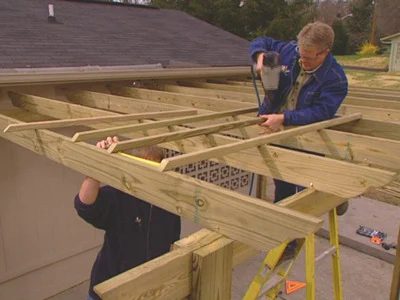 how to build an arbor or pergola