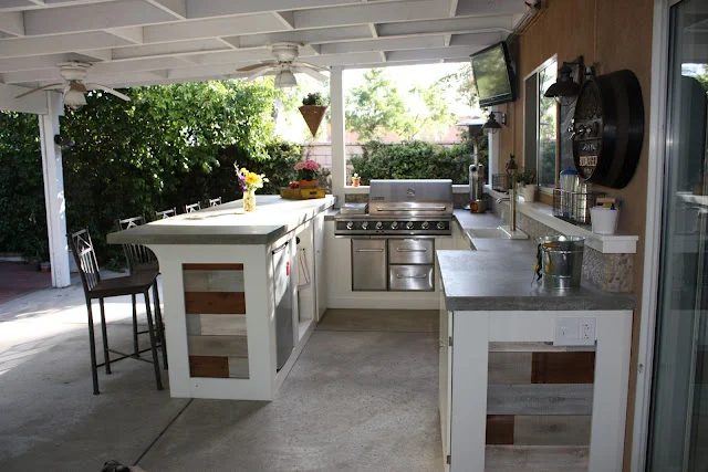 Outside Kitchenette