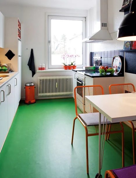 Bo Bodre green floor