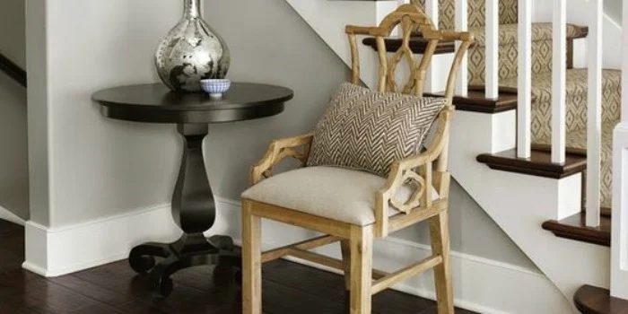 Choosing Paint Colors that Work with Wood Trim and Floors