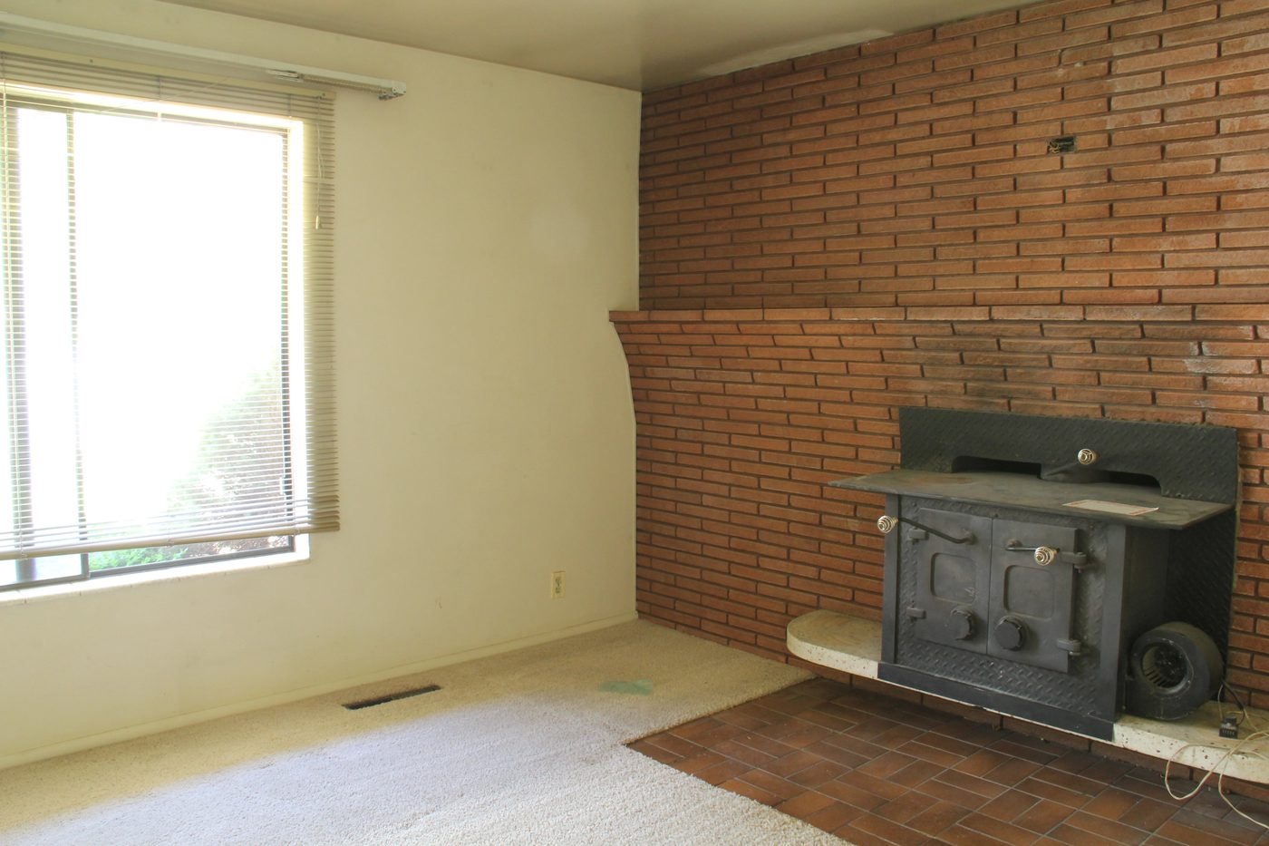 Mantel Before