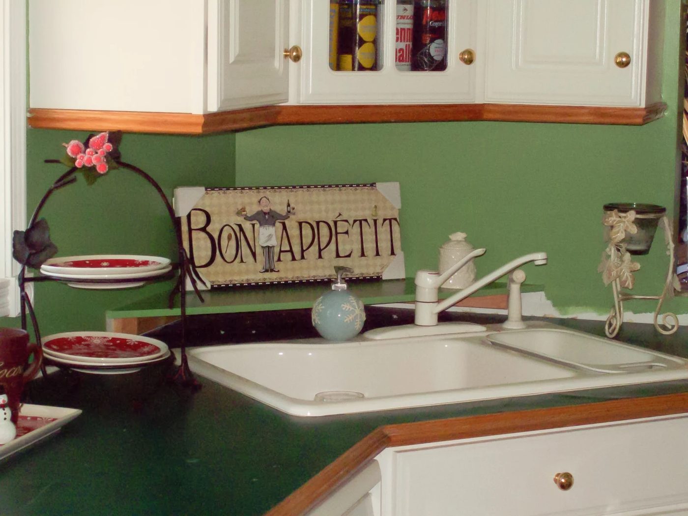 11 Before Dated Laminate Countertops